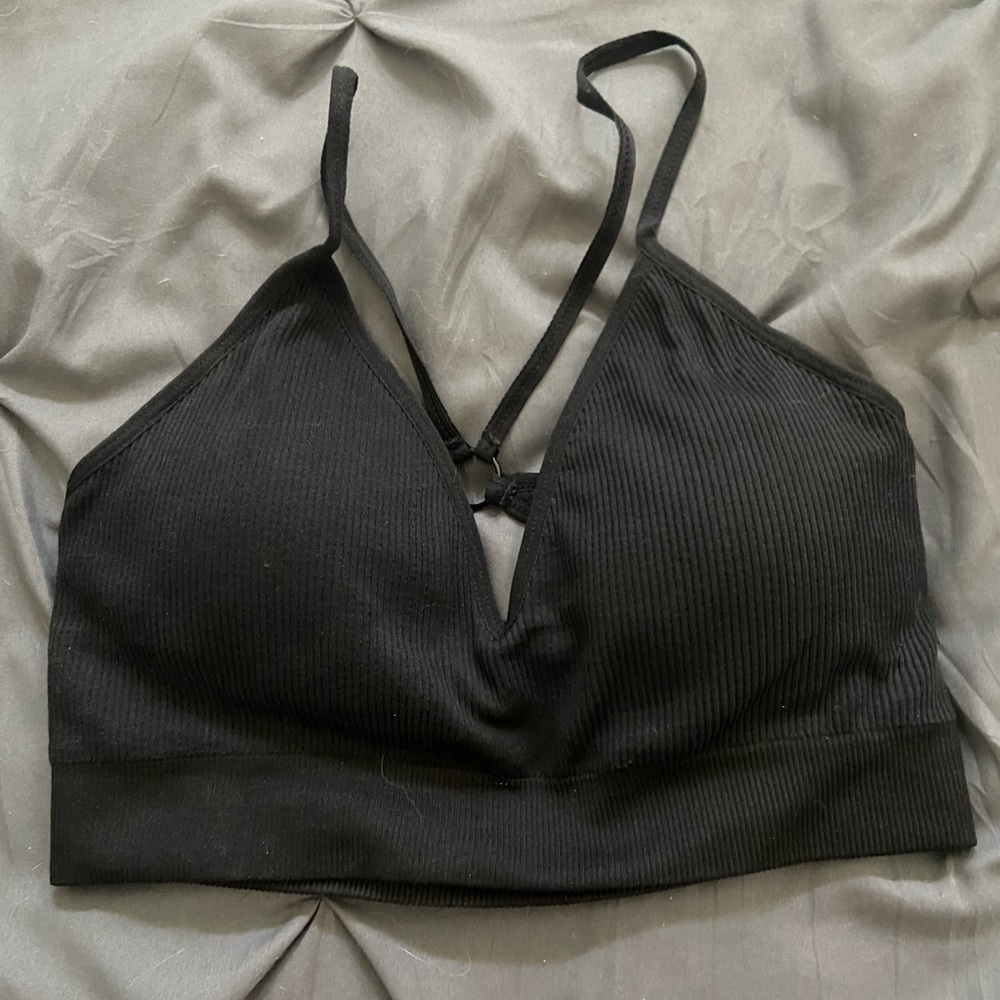 NVGTN sports bra